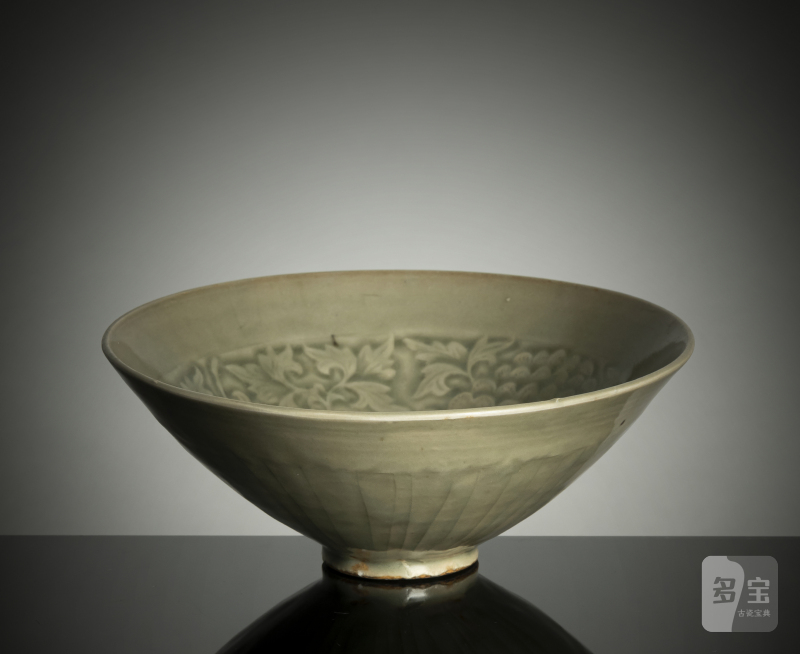 A fine conical 'Yaozhou' ware bowl with carved floral decoration - 图3